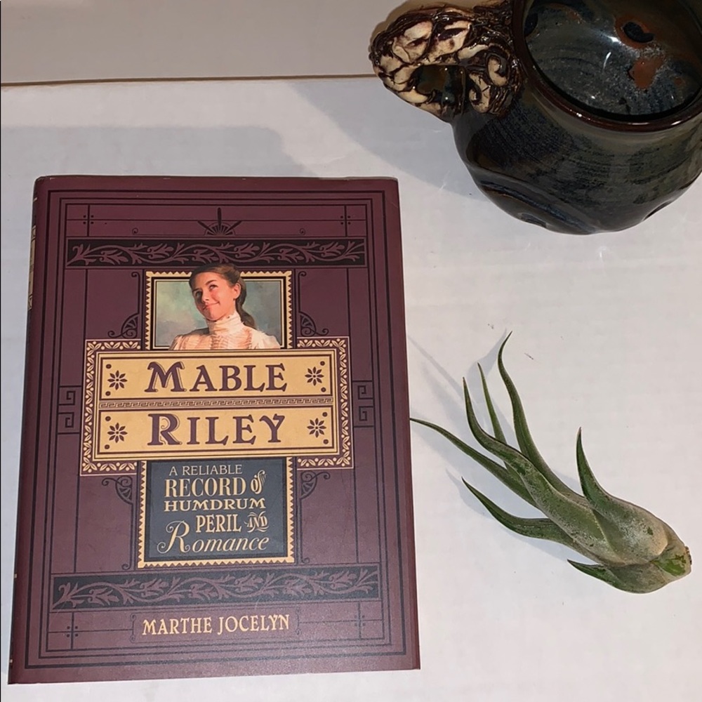 Mable Riley hardcover - Picture 2 of 5